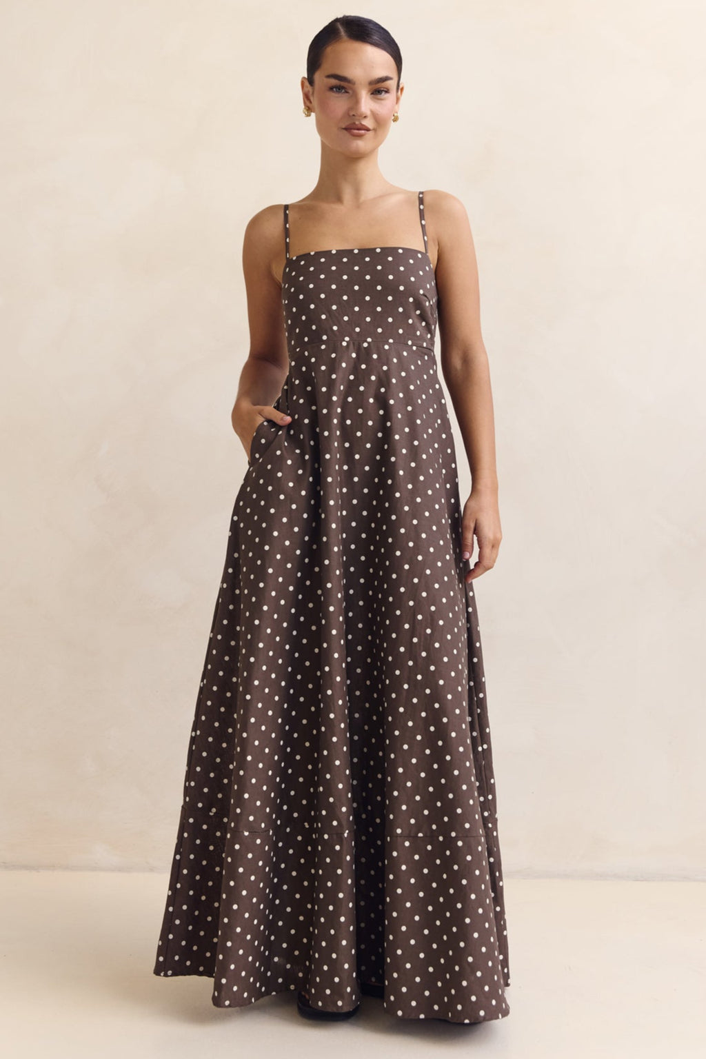 Hallie Maxi Dress (Chocolate)