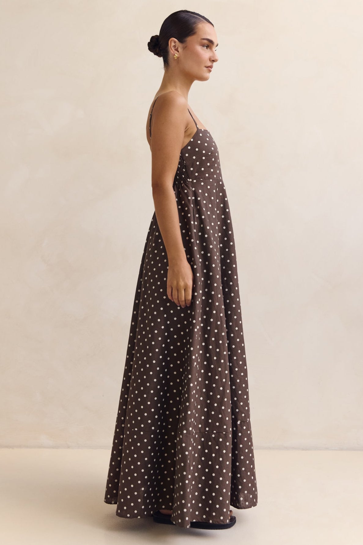 Hallie Maxi Dress (Chocolate)