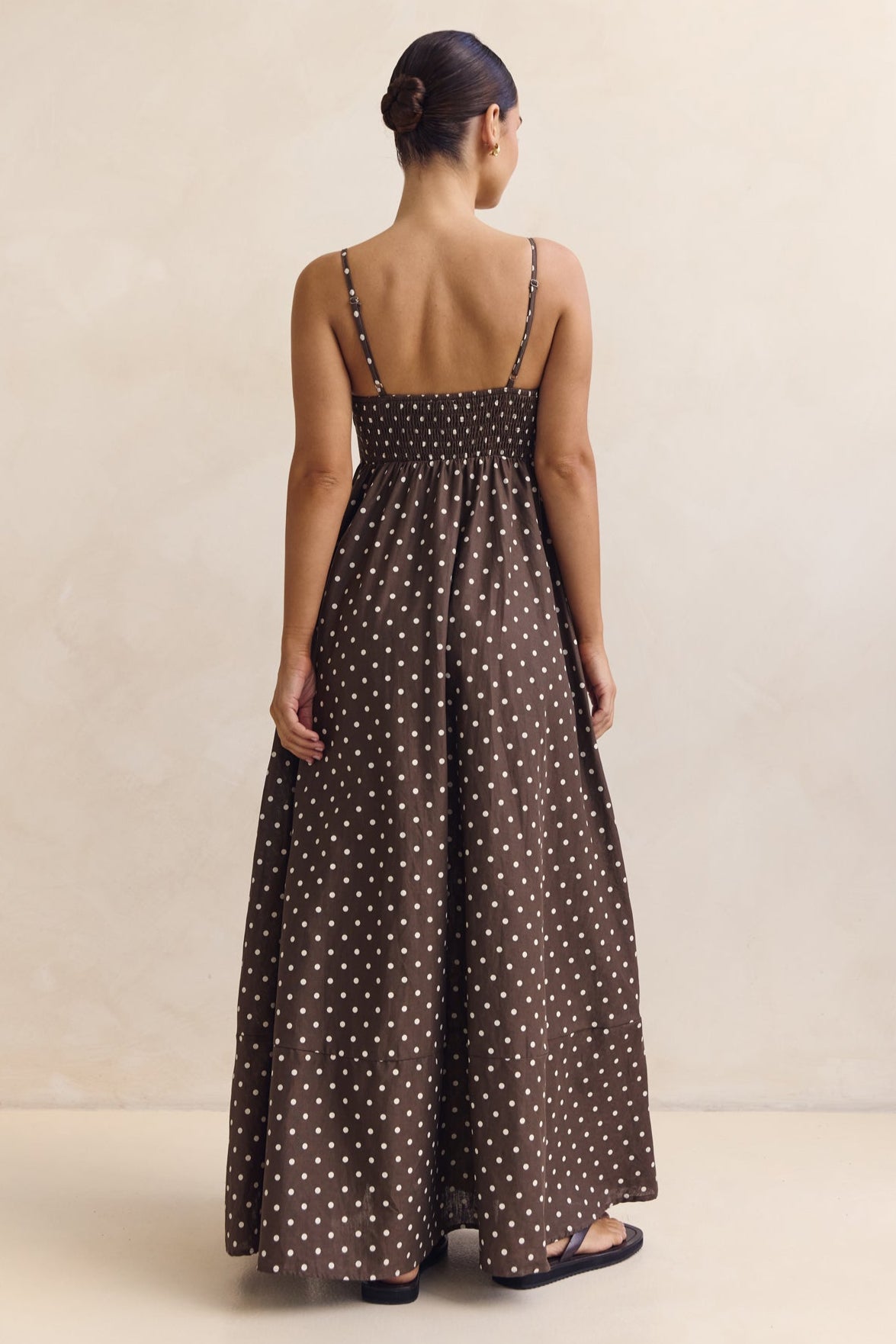 Hallie Maxi Dress (Chocolate)