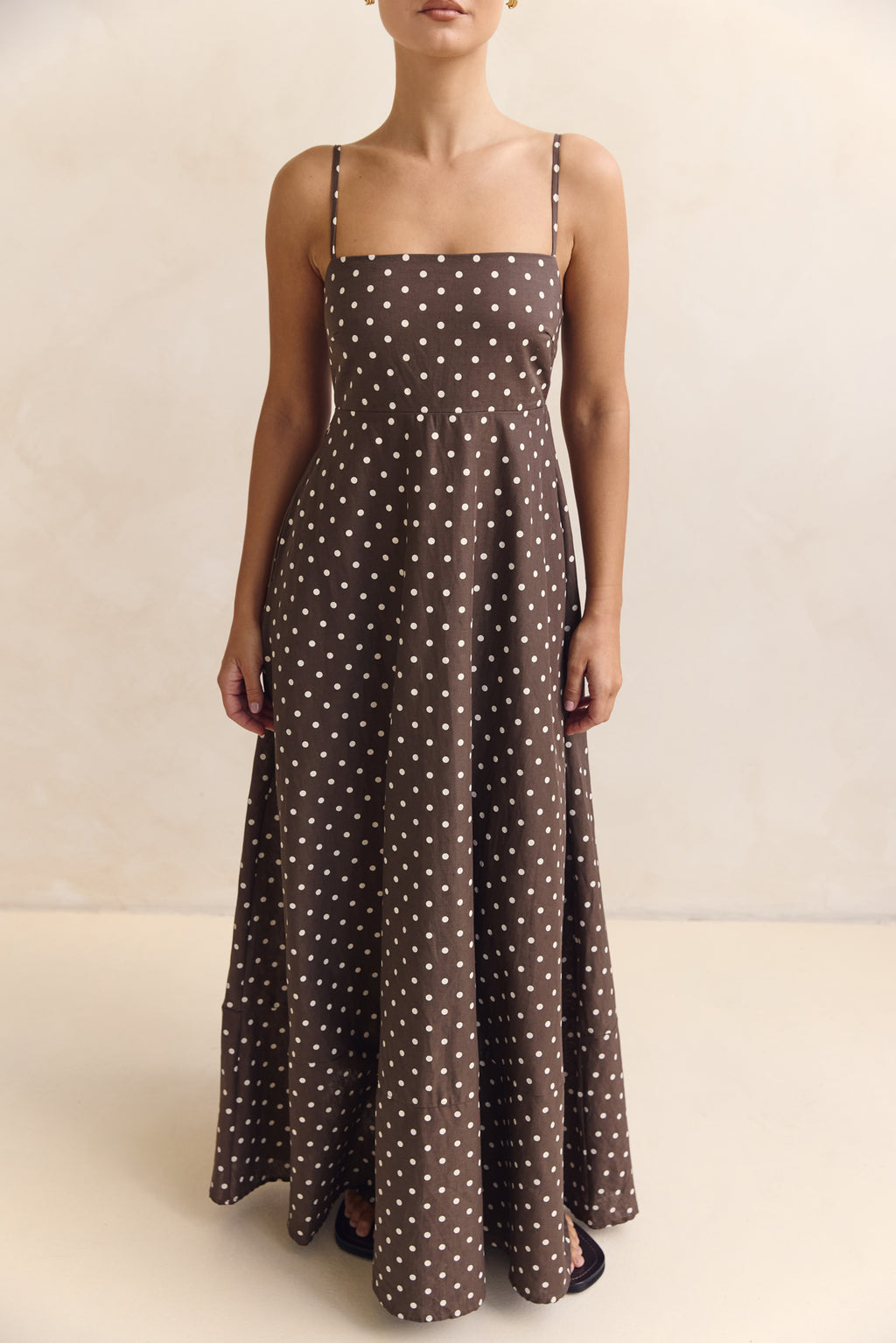 Hallie Maxi Dress (Chocolate)