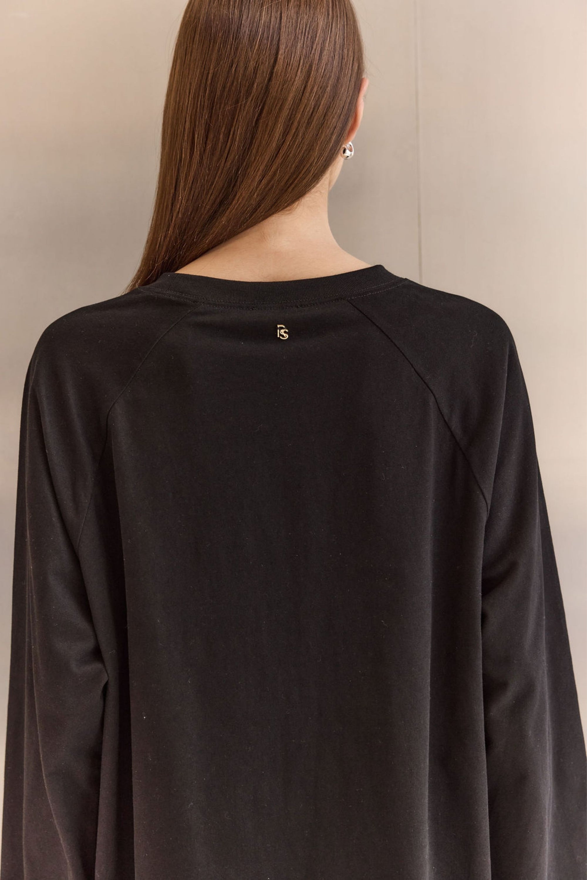 Levi Long Sleeve Tee (Black)