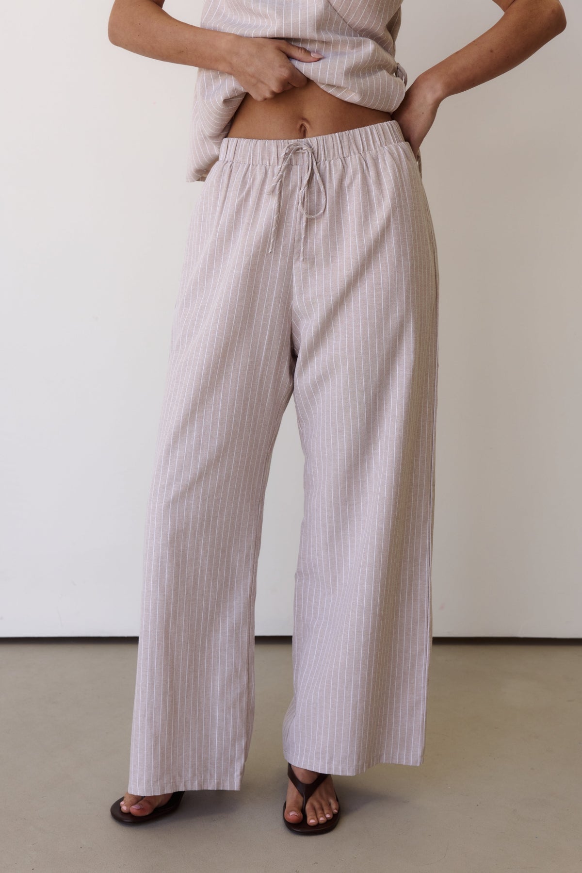 Mila Set (Beige)