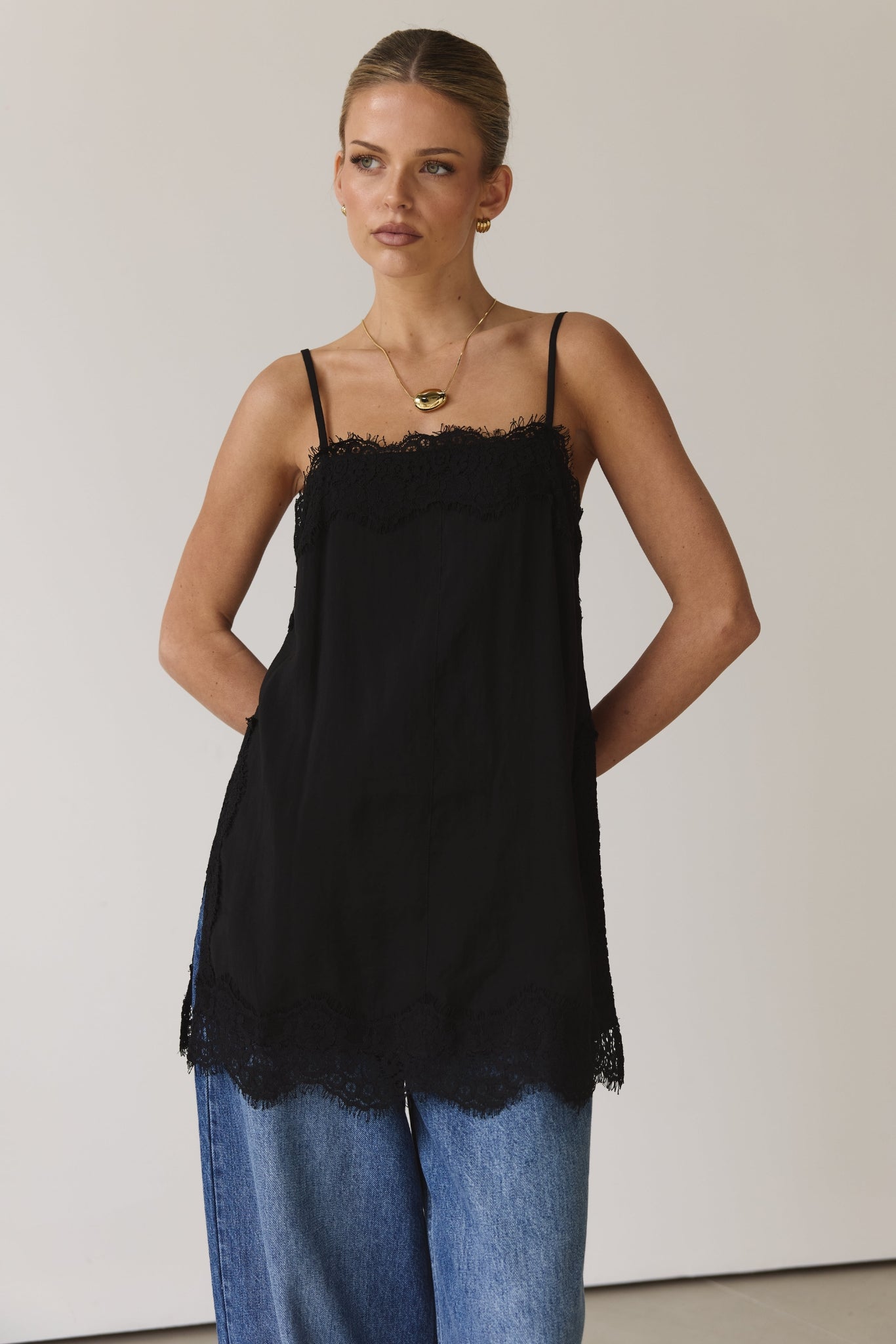 Esther Top (Black)