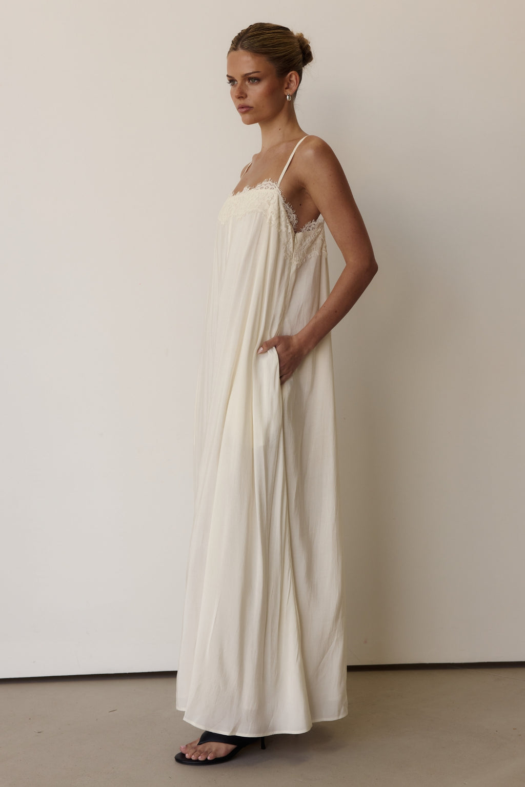 Esther Maxi Dress (Cream)