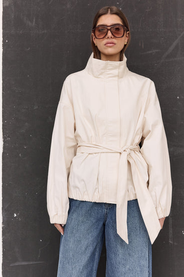 Koa Funnel Neck Jacket (Cream)