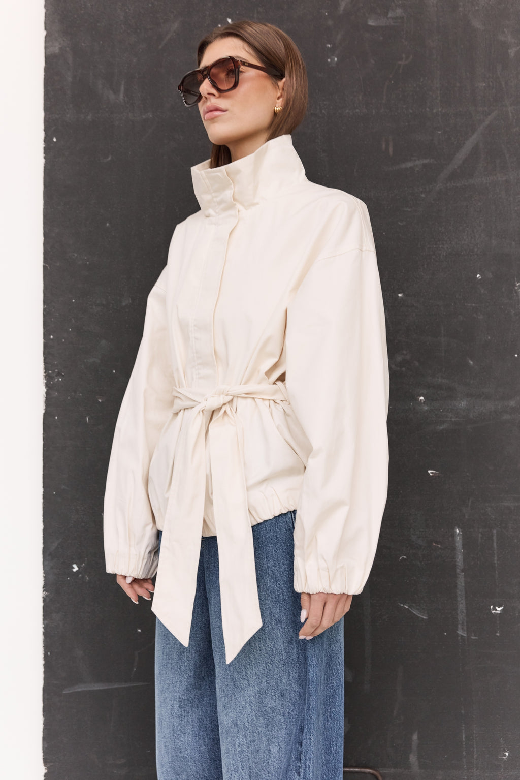 Koa Funnel Neck Jacket (Cream)
