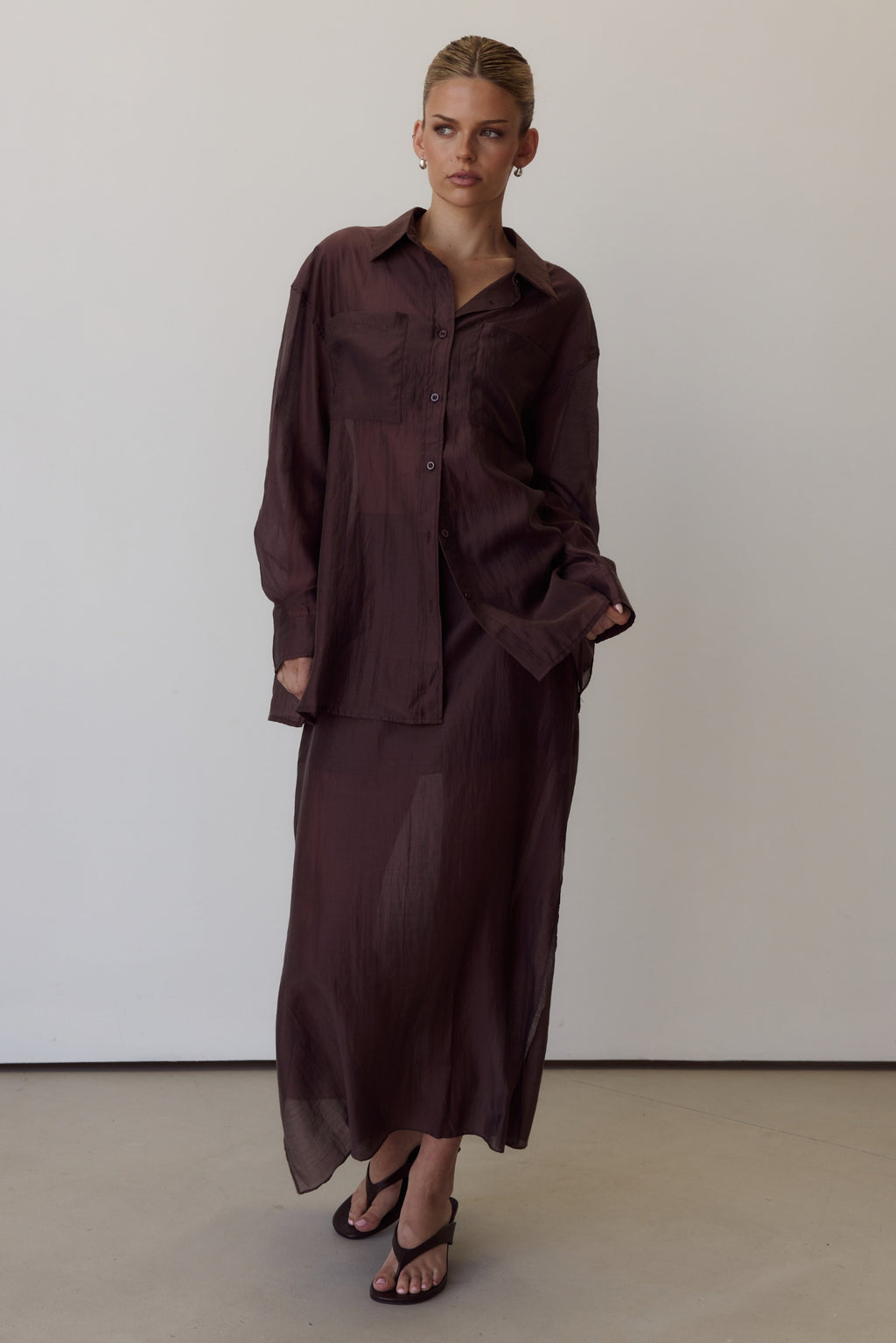 Wynn Sheer Shirt (Chocolate)
