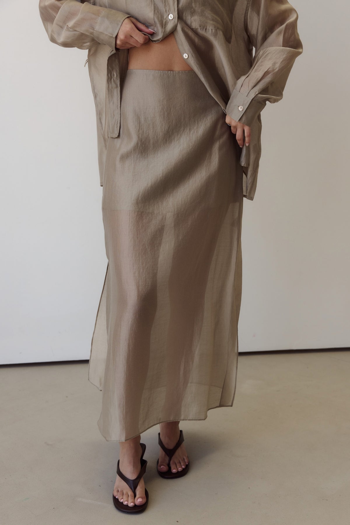 Wynn Midi Skirt (Olive)