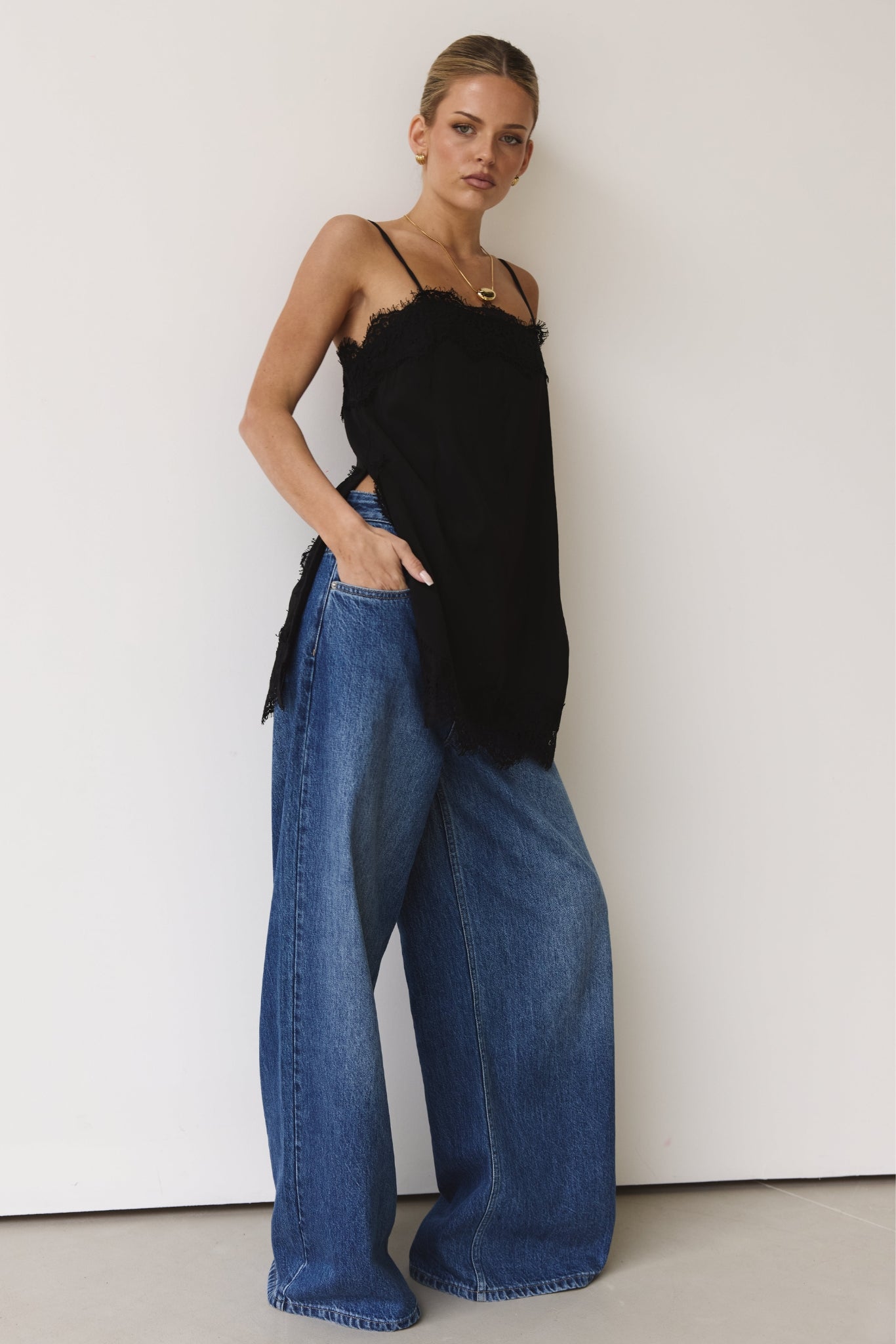 Esther Top (Black)