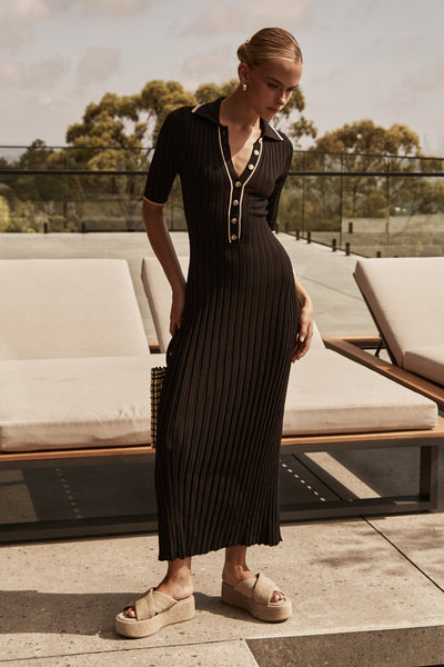 Stephie Knit Midi Dress (Black)