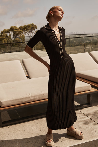 Stephie Knit Midi Dress (Black)