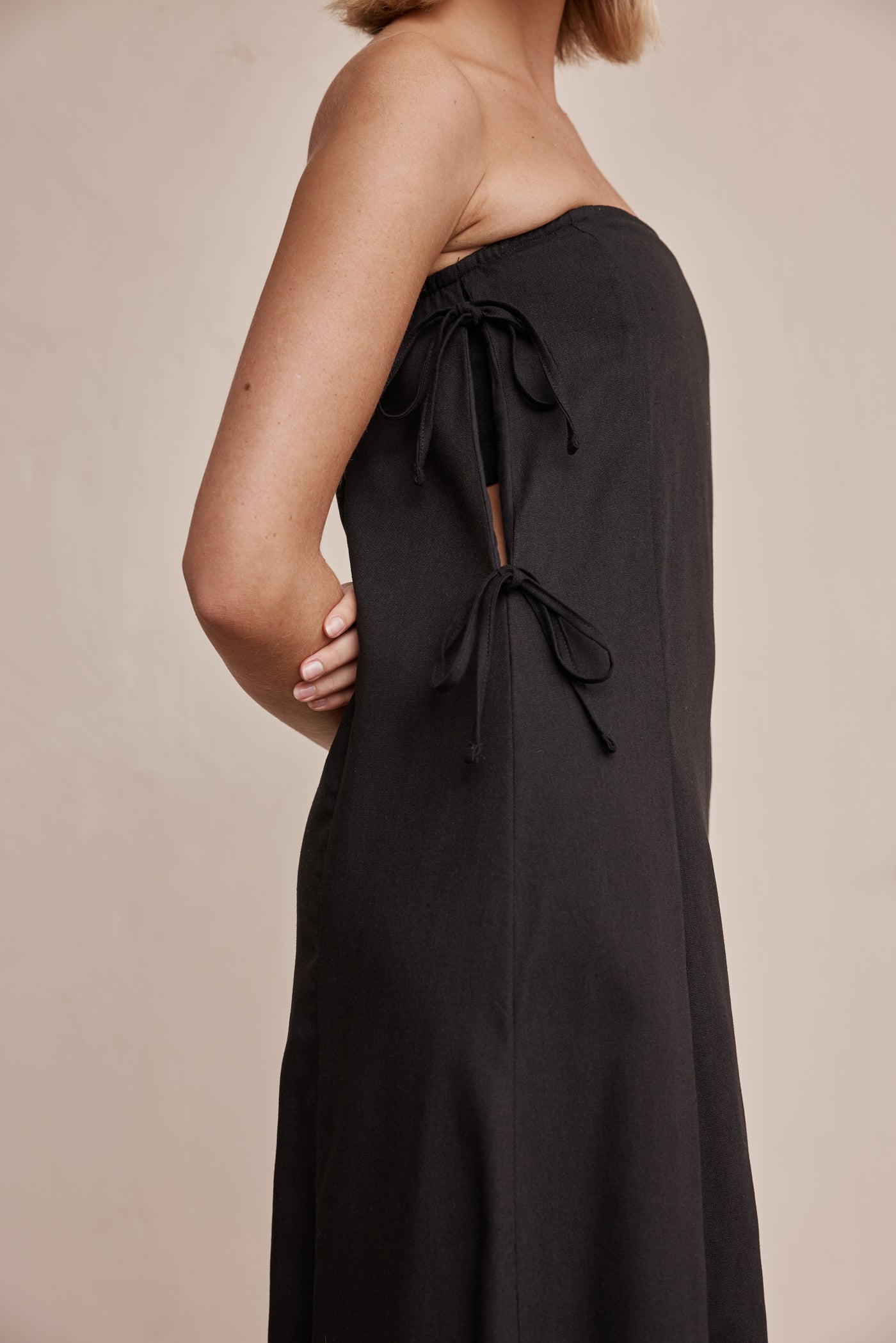 Kayden Maxi Dress (Black)