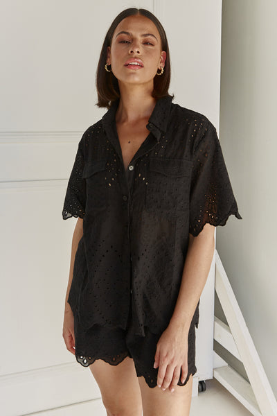 Fia Shorts (Black)