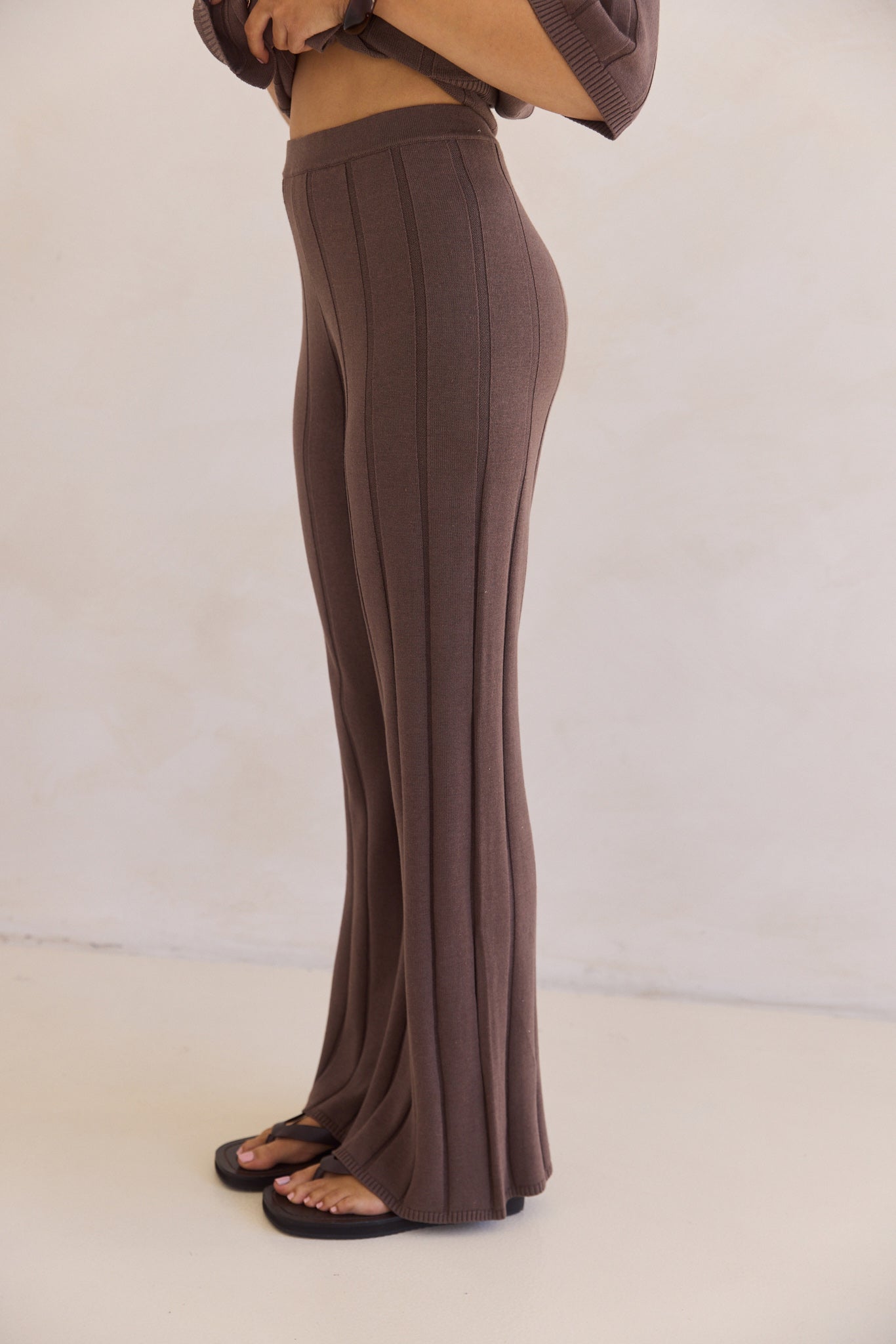 Solace Knit Pant (Chocolate)