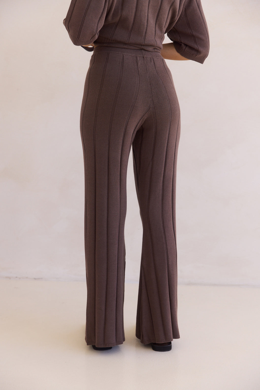Solace Knit Pant (Chocolate)