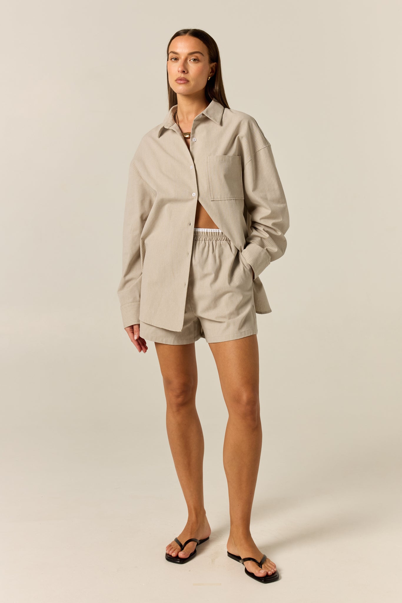 Miller Short (Sand Pinstripe)
