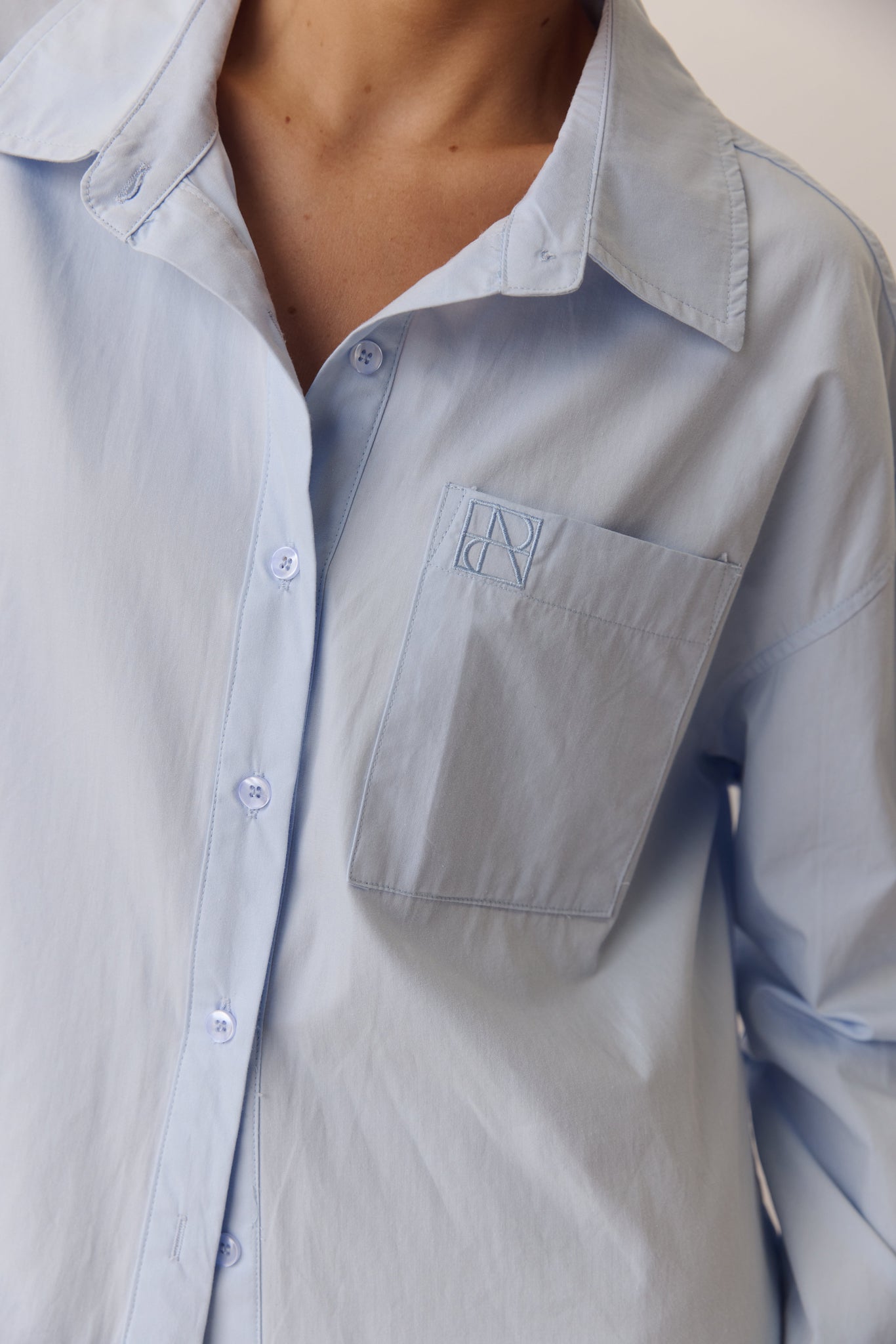 Odette Signature Shirt (Powder Blue)