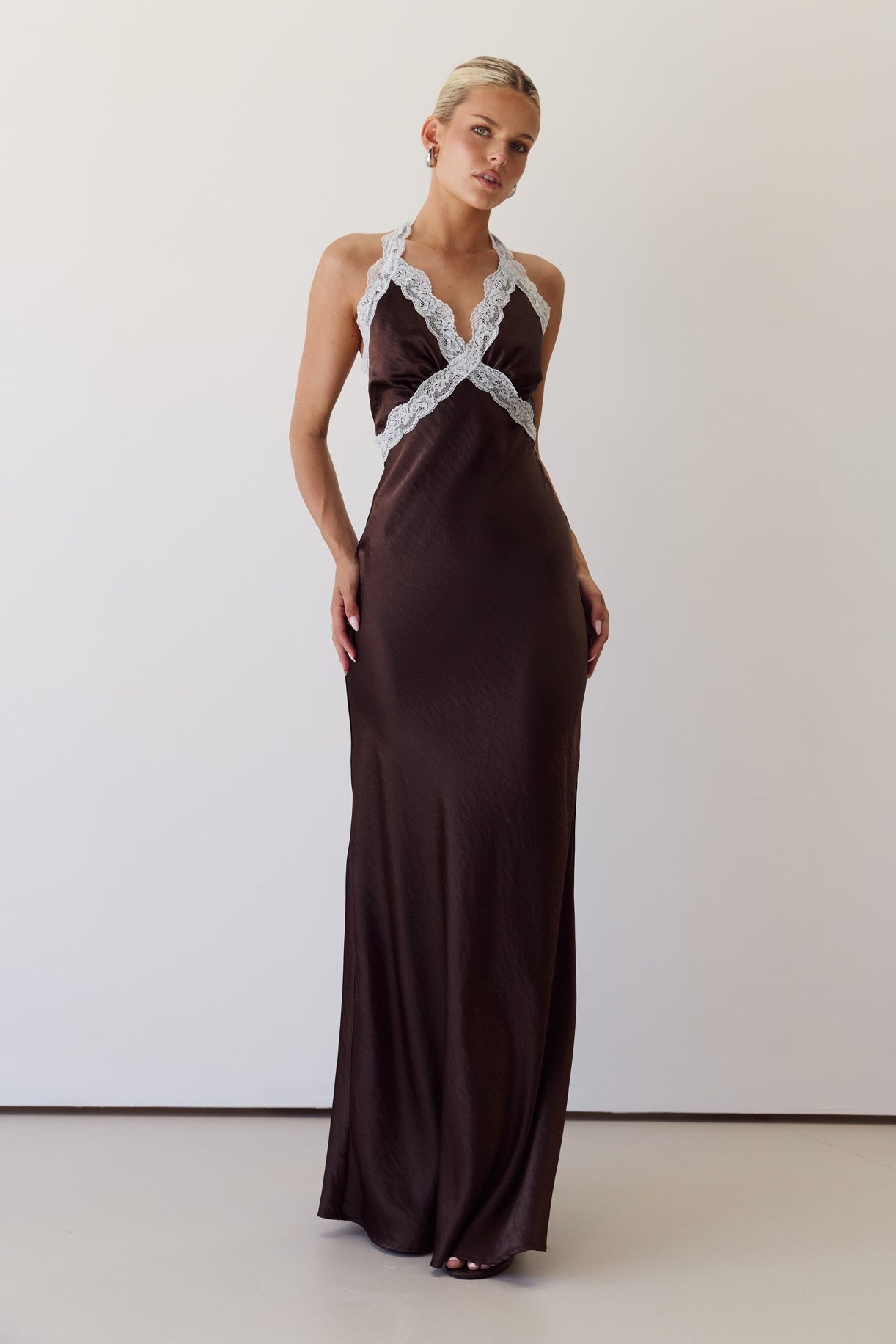 Tonya Maxi Dress (Chocolate)