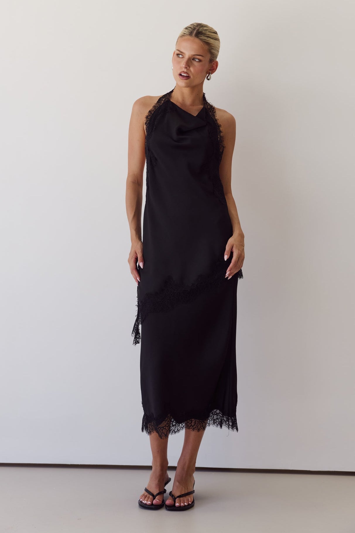 Willow Lace Top (Black)