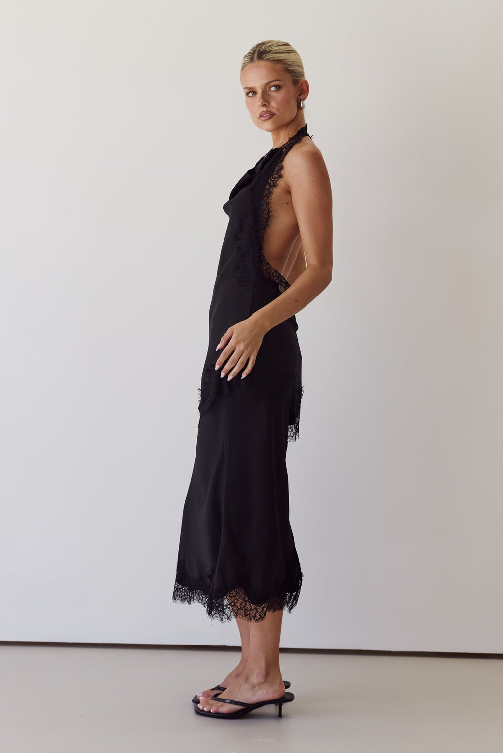 Willow Lace Top (Black)