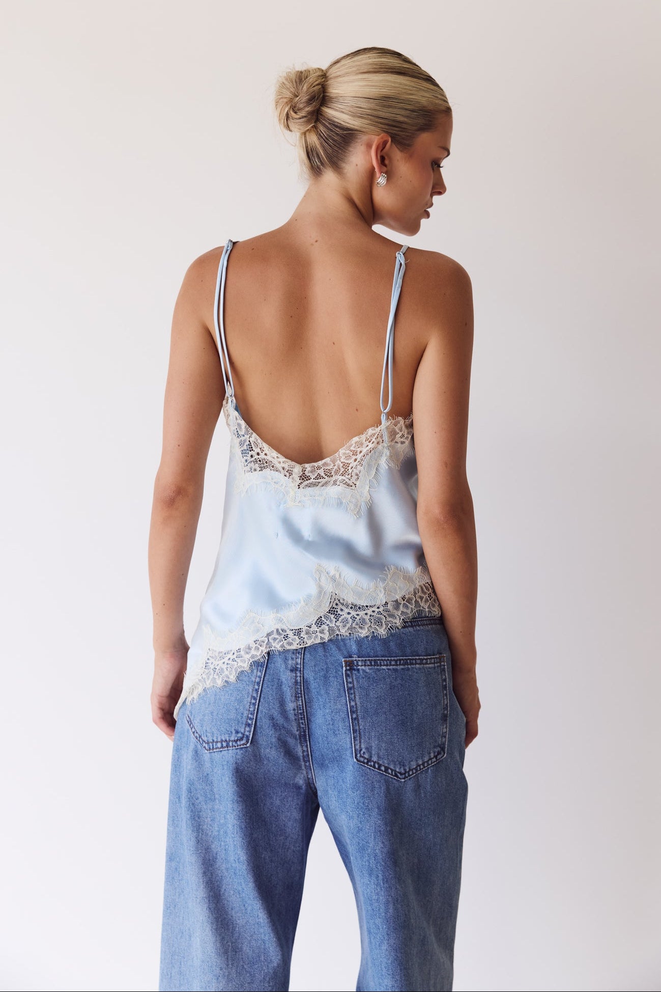 Dua Lace Top (Ice Blue)