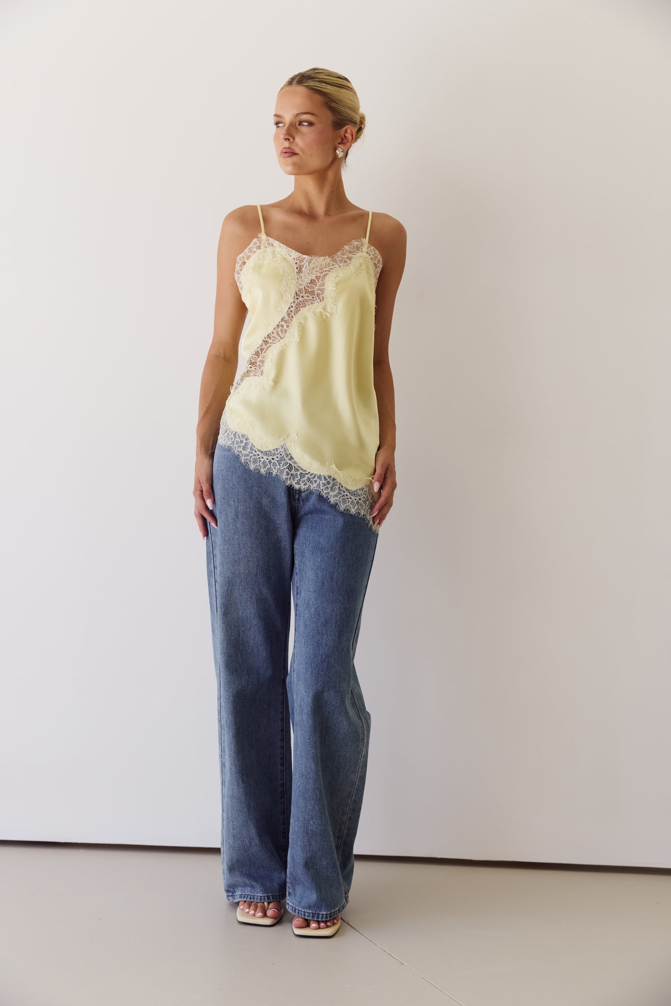 Dua Lace Top (Lemon)