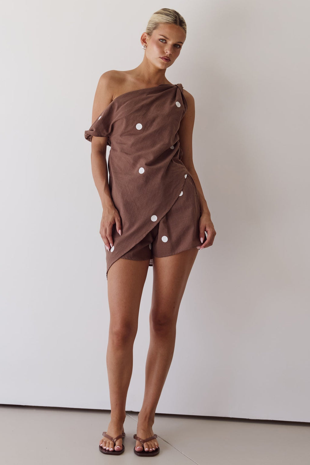 Freda Set (Chocolate Polka)