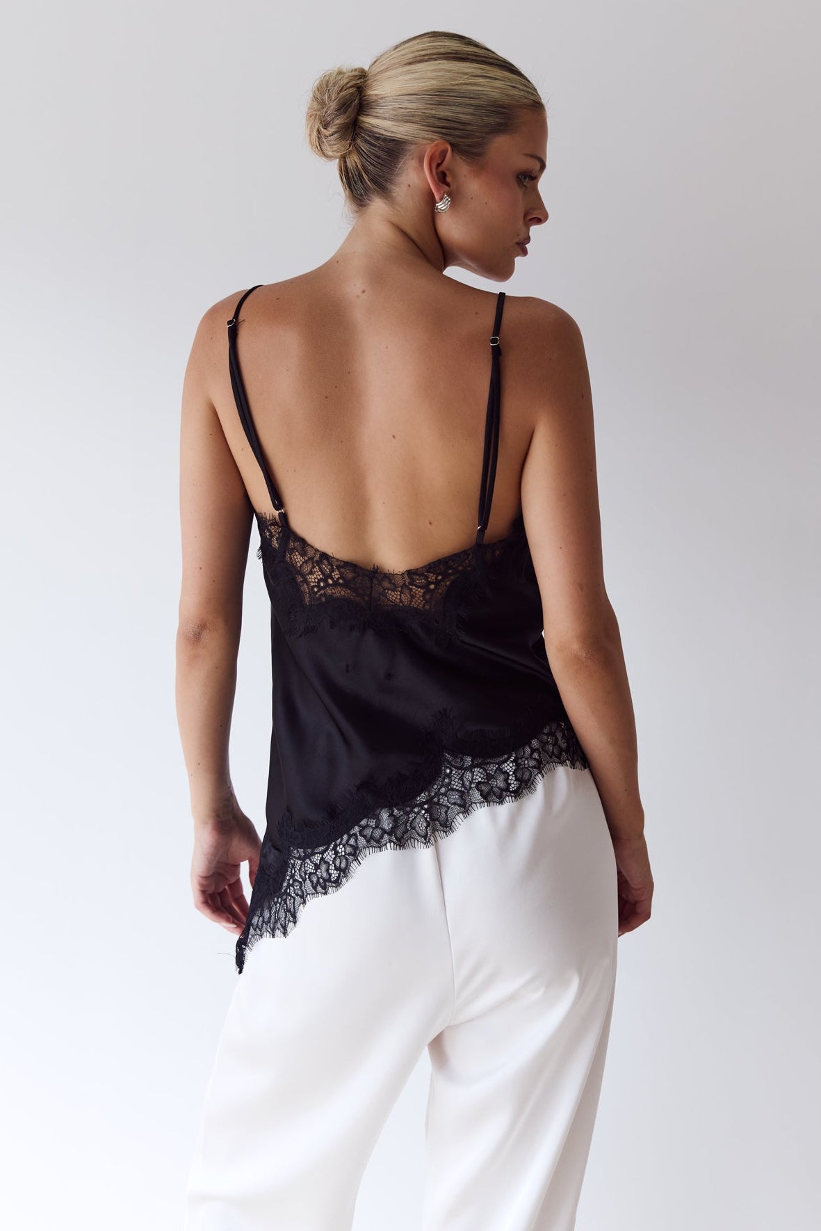 Dua Lace Top (Black)