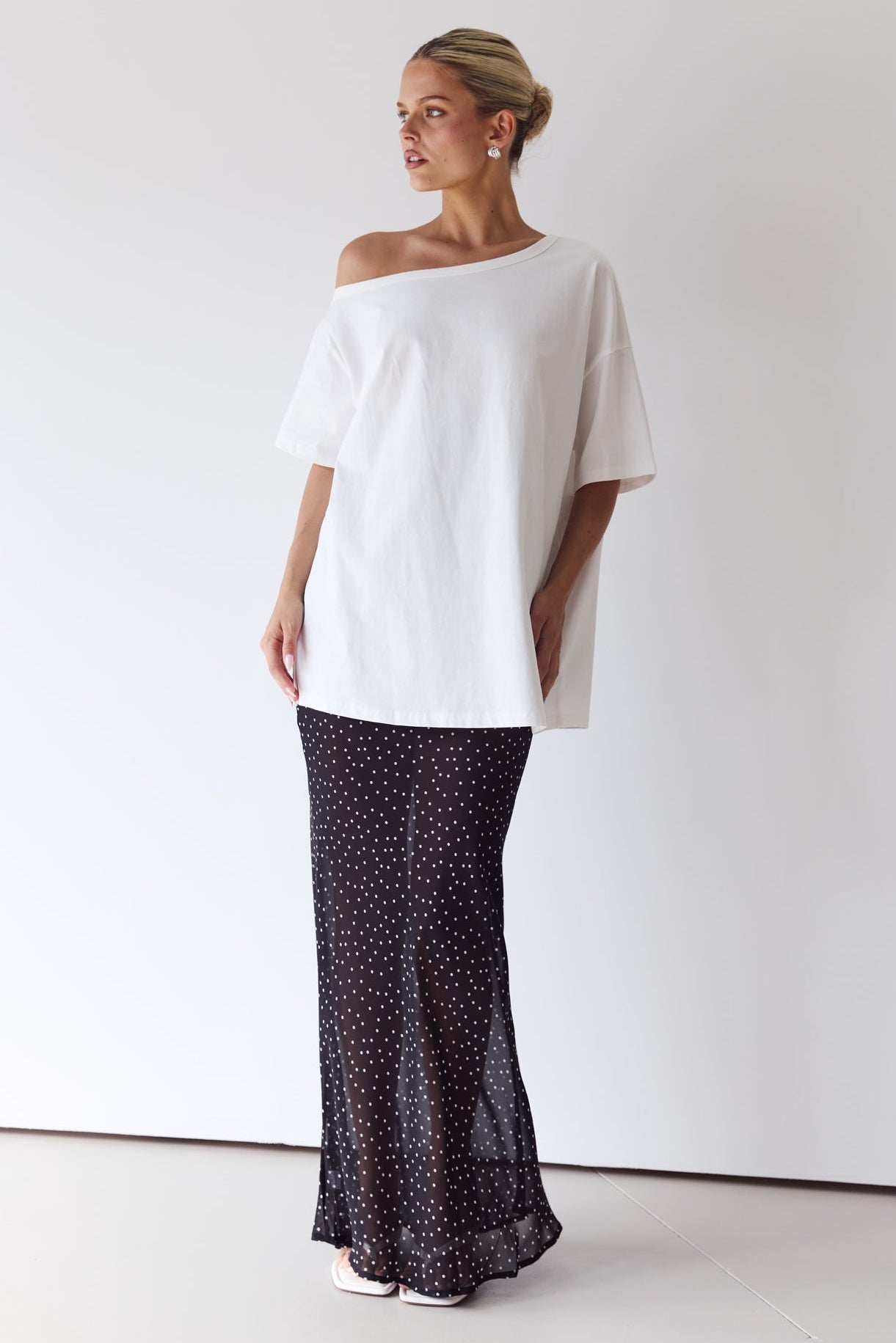 Keegan Set (White/Black)