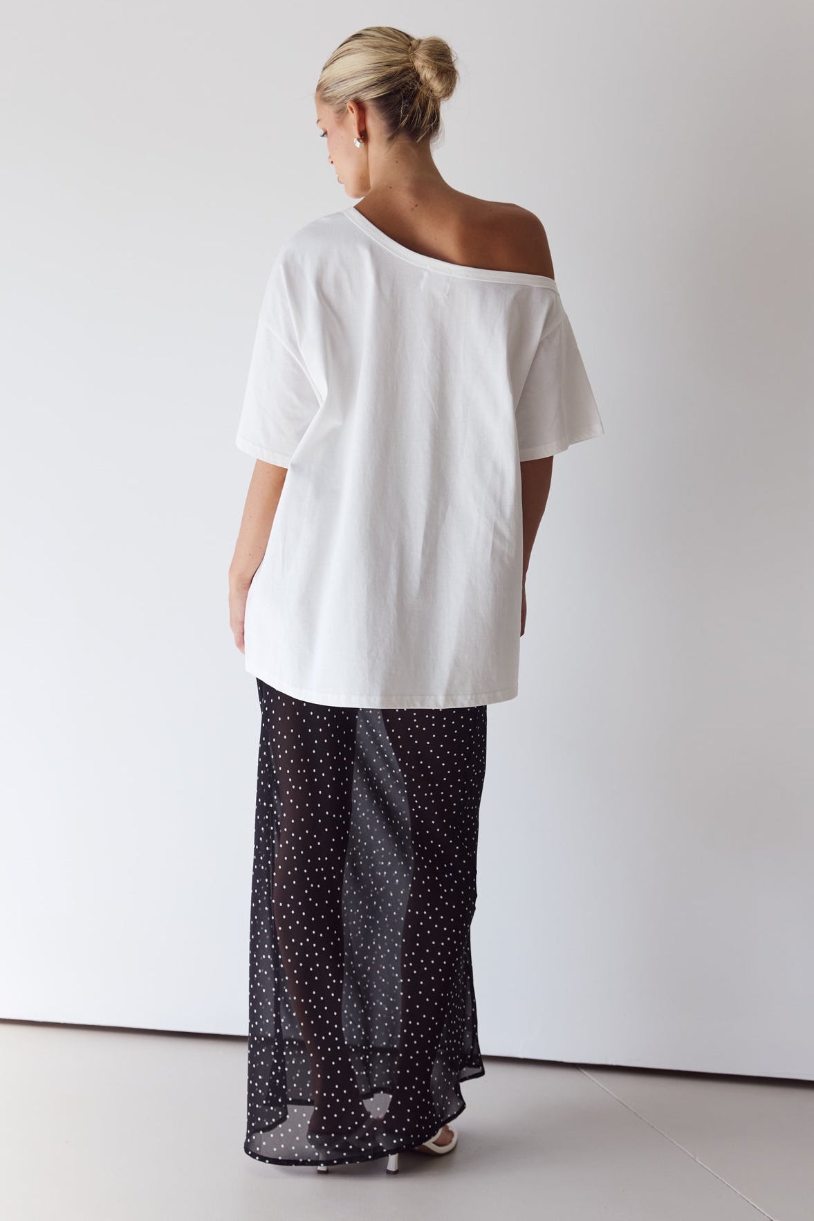 Keegan Set (White/Black)