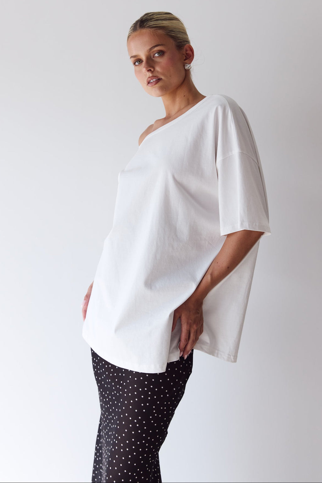 Keegan Set (White/Black)