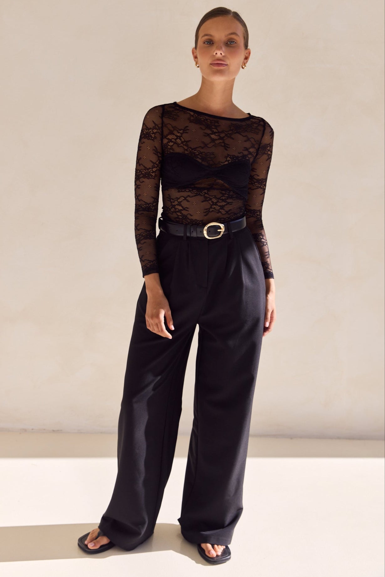 Kiera Long Sleeve Top (Black)