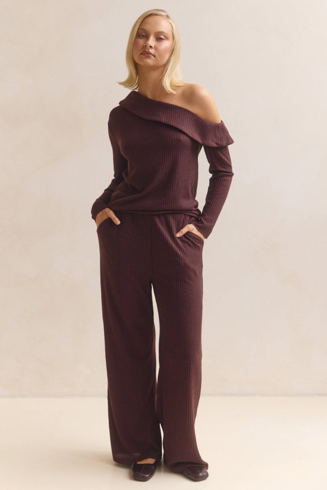 Ellie Knit Set (Chocolate)