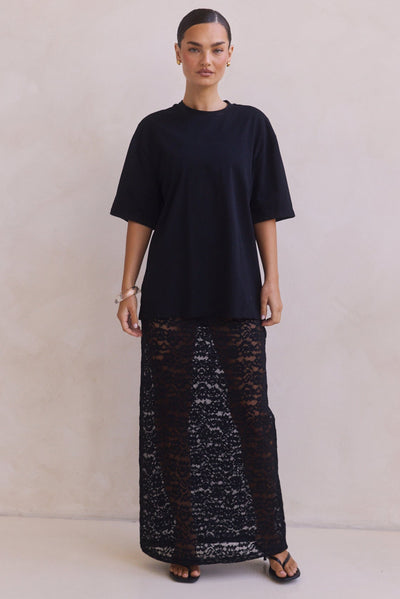 Reina Tee (Black)