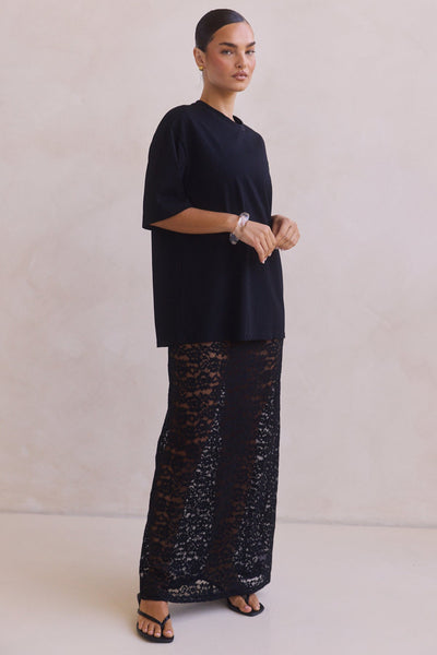 Reina Tee (Black)