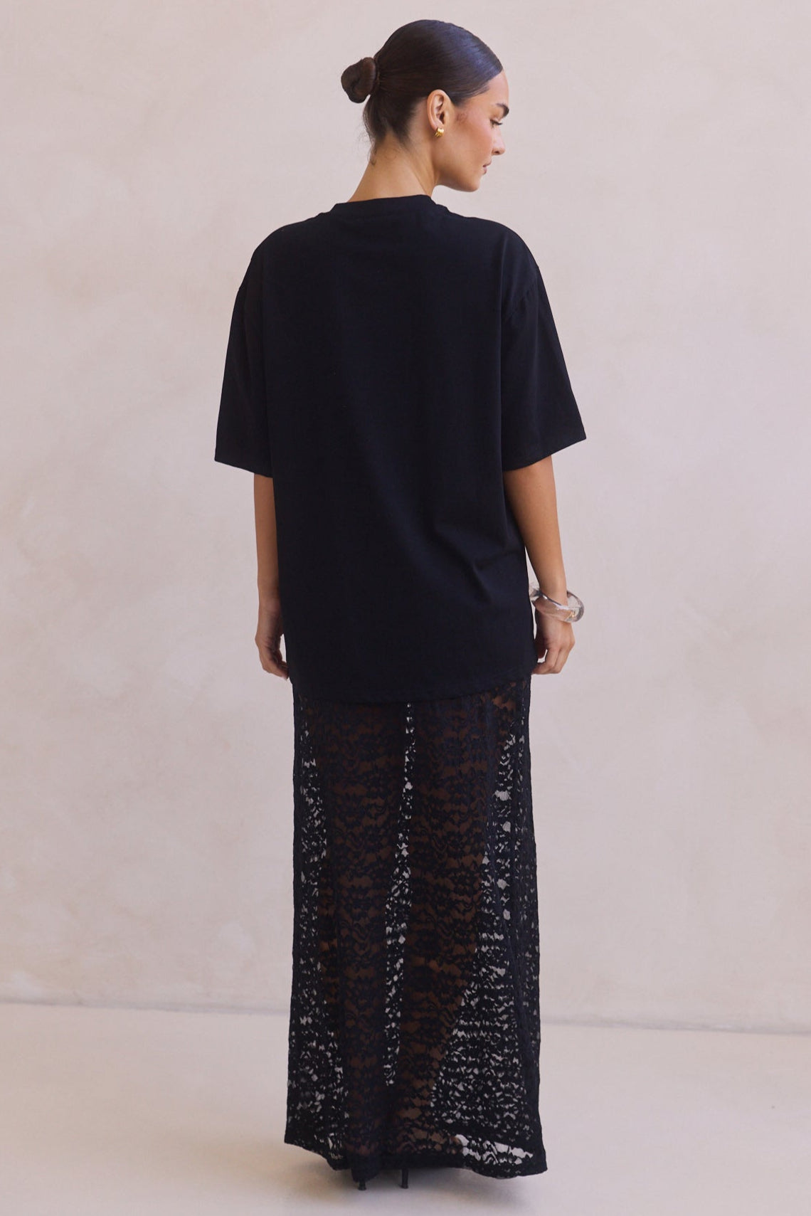Reina Tee (Black)