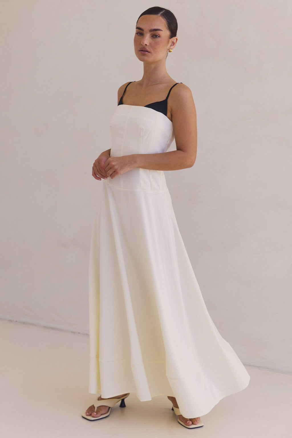 Madelyn Maxi Dress (Cream)