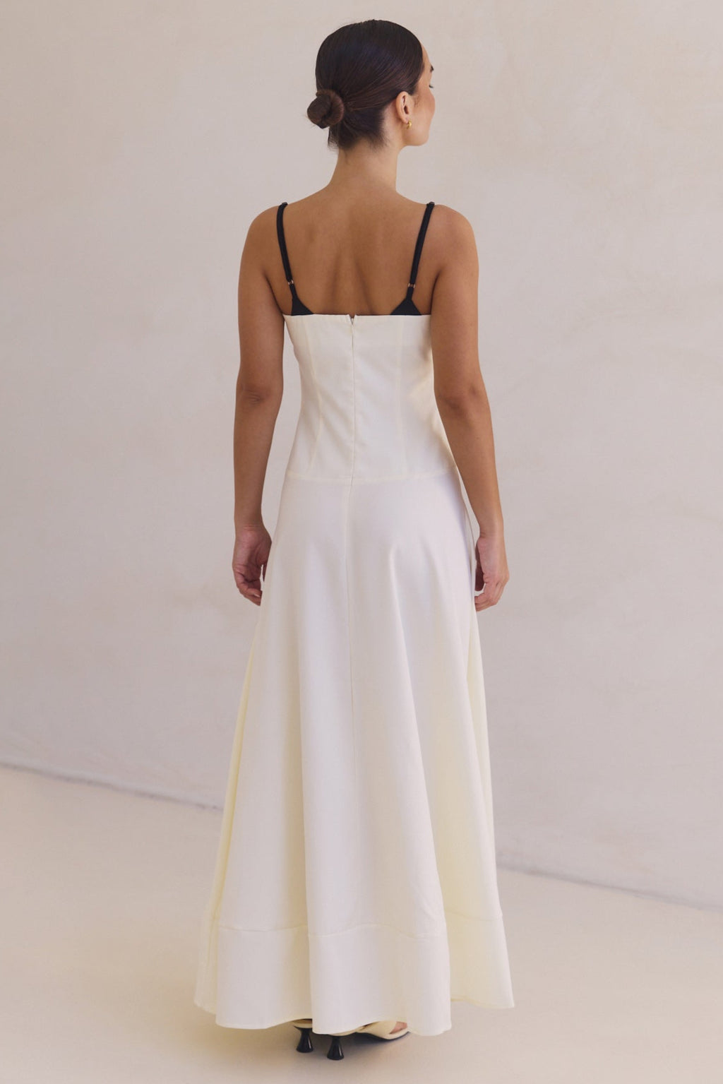 Madelyn Maxi Dress (Cream)