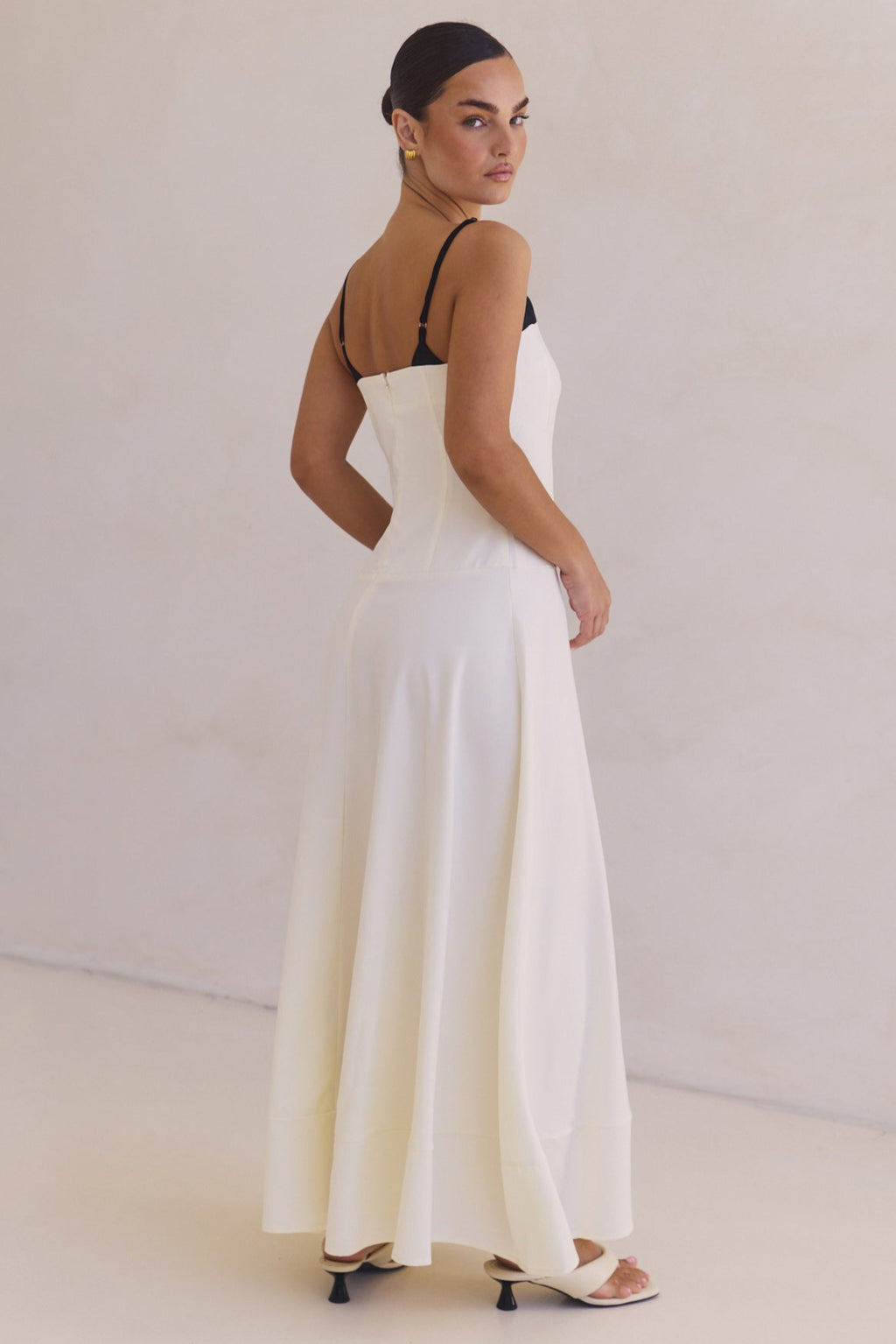 Madelyn Maxi Dress (Cream)