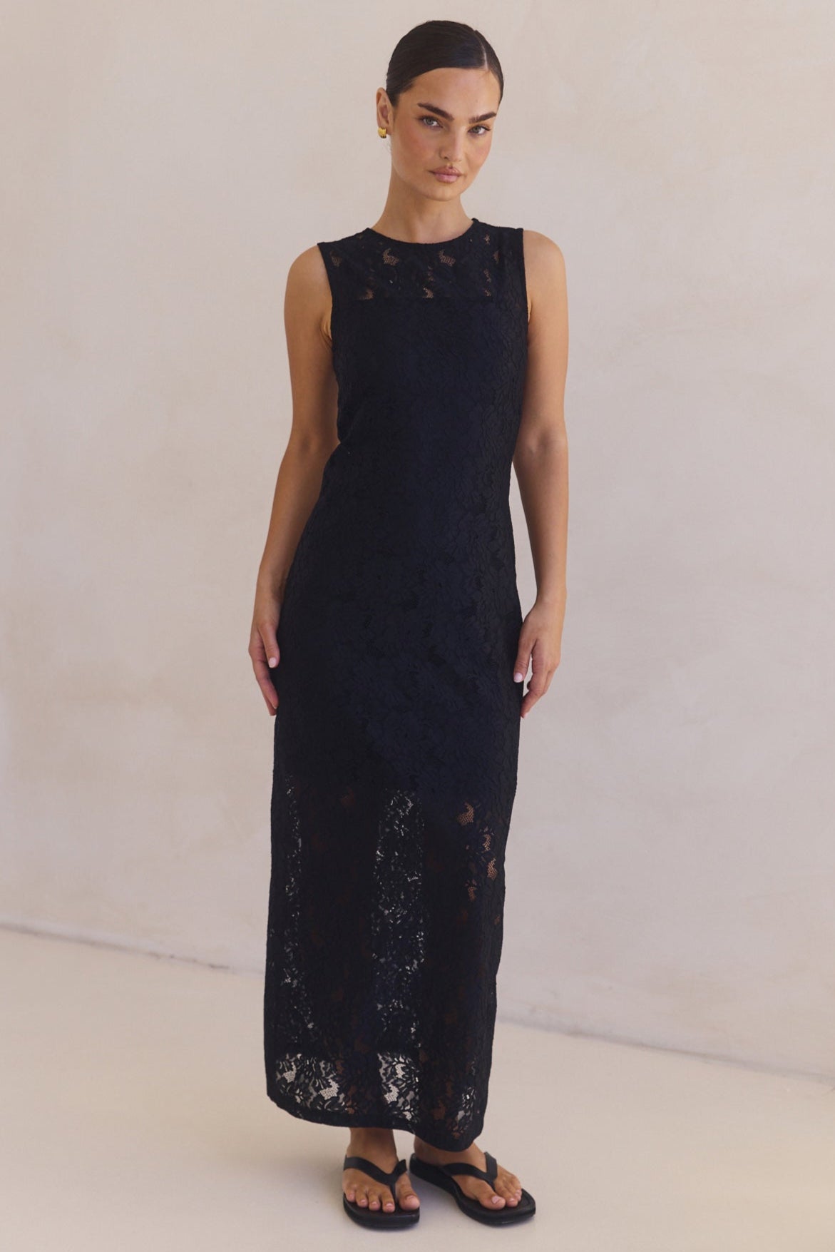 Mila Lace Midi Dress (Black)