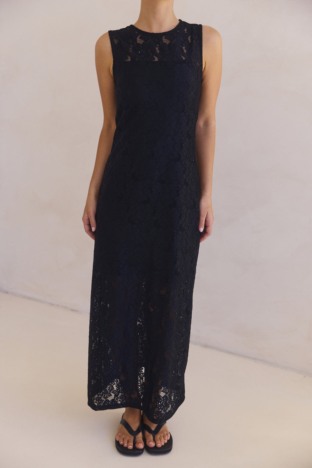 Mila Lace Midi Dress (Black)