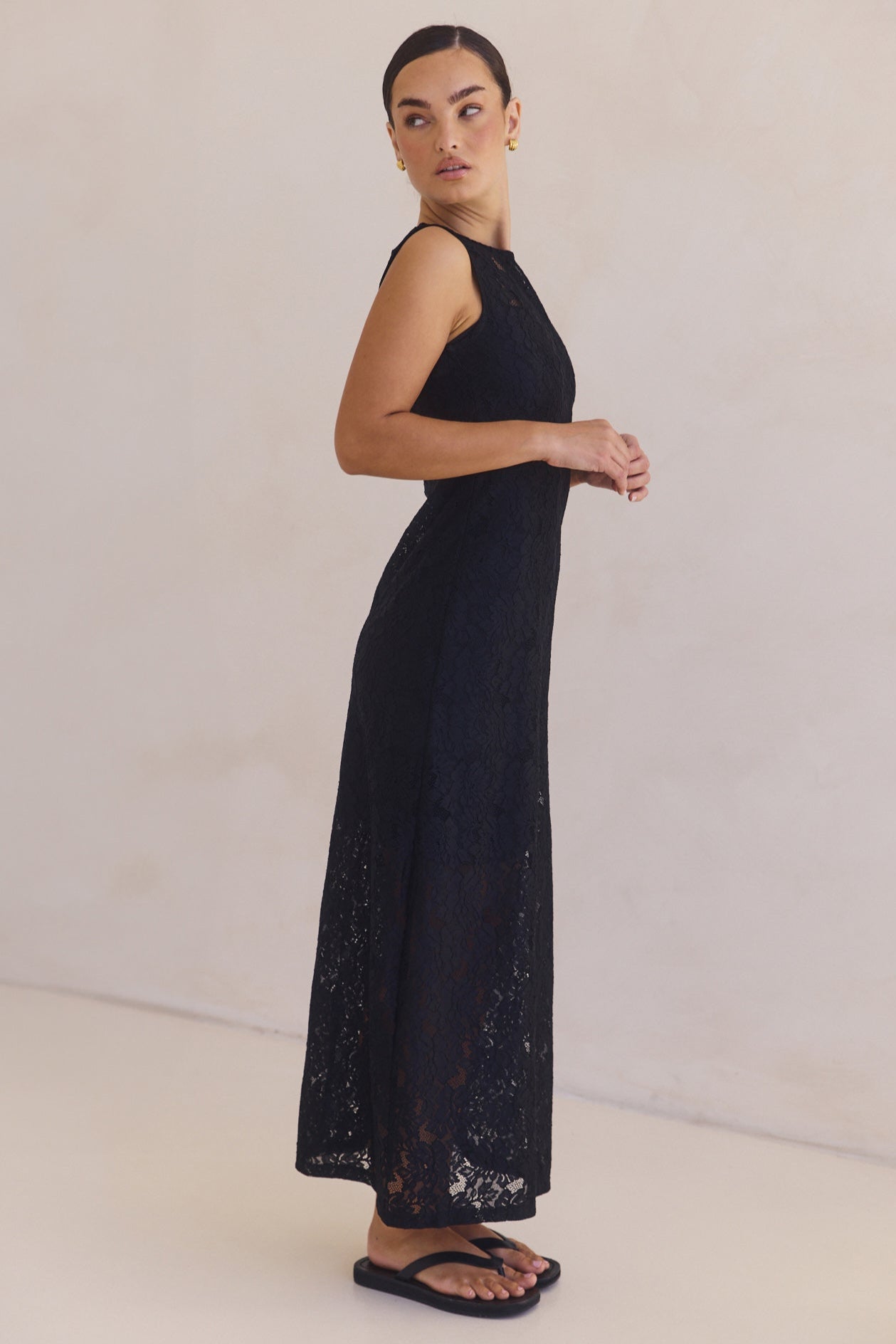 Mila Lace Midi Dress (Black)