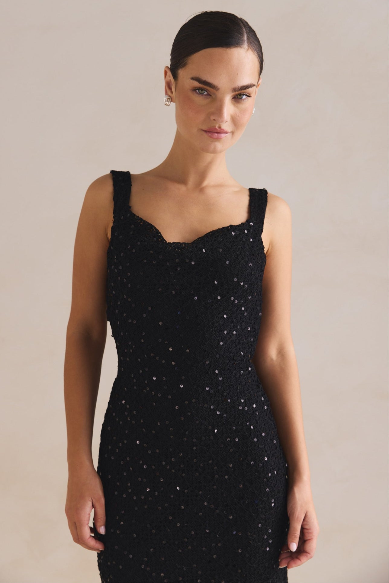 Stunning Cocktail Dresses: Timeless, Chic & Party-Ready | Elevate Your Style tagged "50-final-sale" Runway Scout Stunning Cocktail Dresses: Timeless, Chic & Party-Ready | Elevate Your Style tagged "50-final-sale" Runway Scout