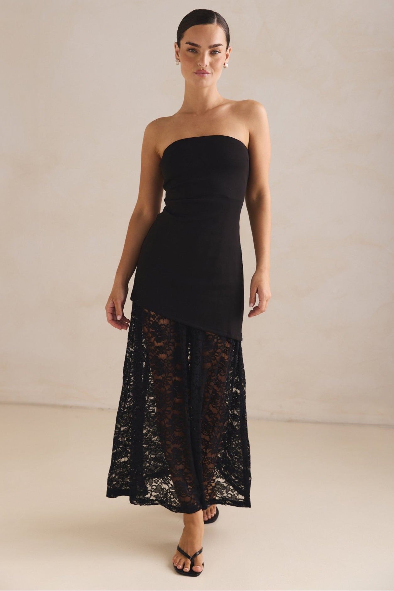 Scarlett Lace Midi Dress (Black)