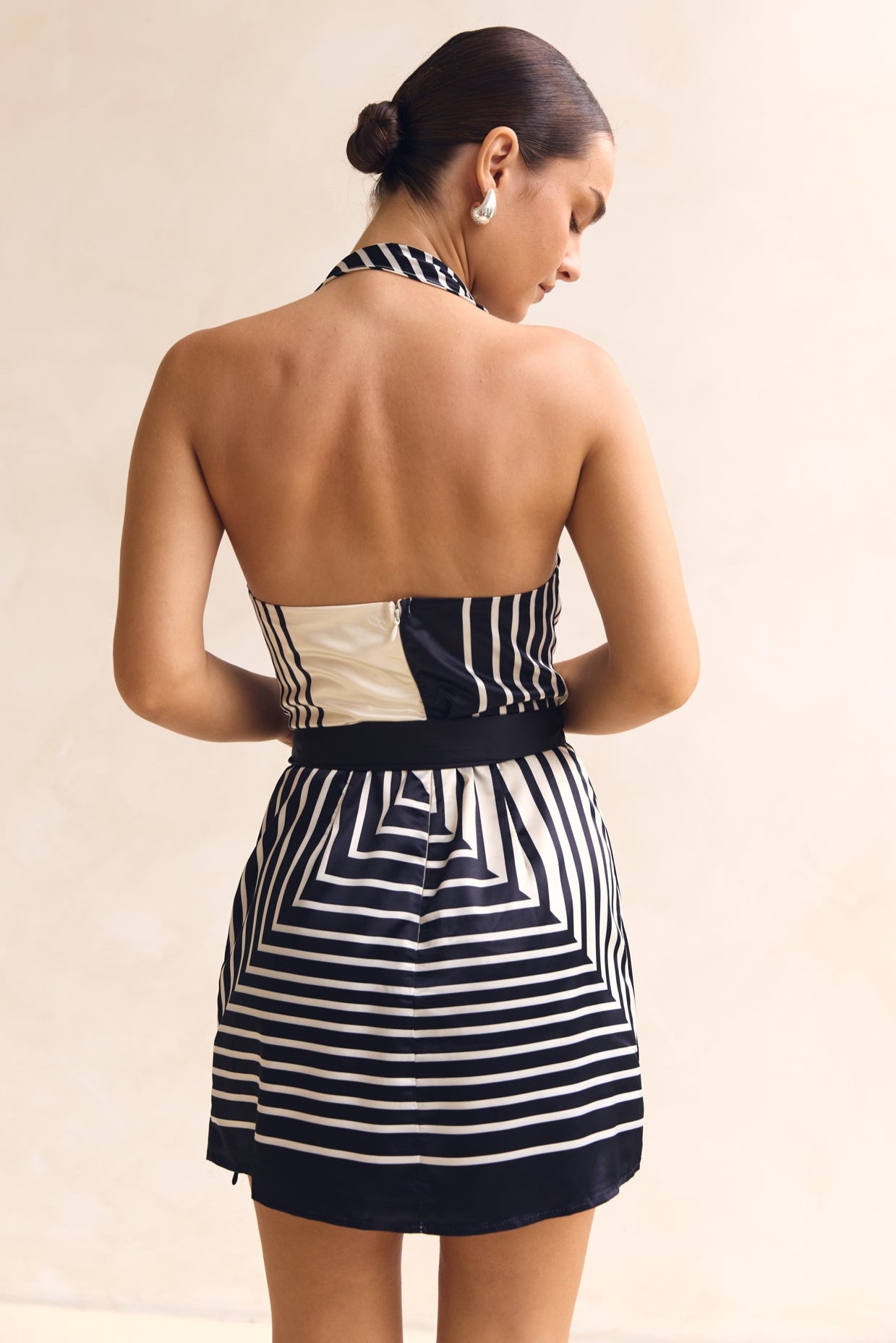 Novi Mini Dress (Black)