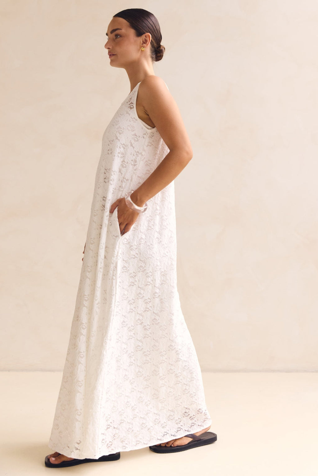 Isabel Lace Maxi Dress (White)