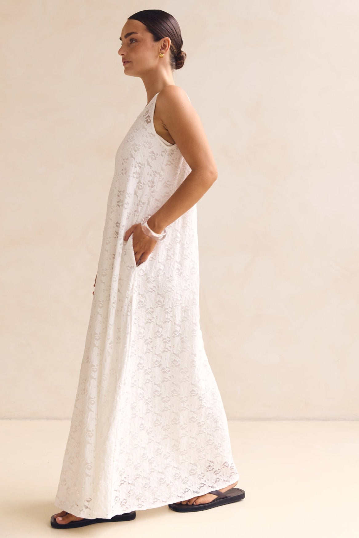 Isabel Lace Maxi Dress (White)