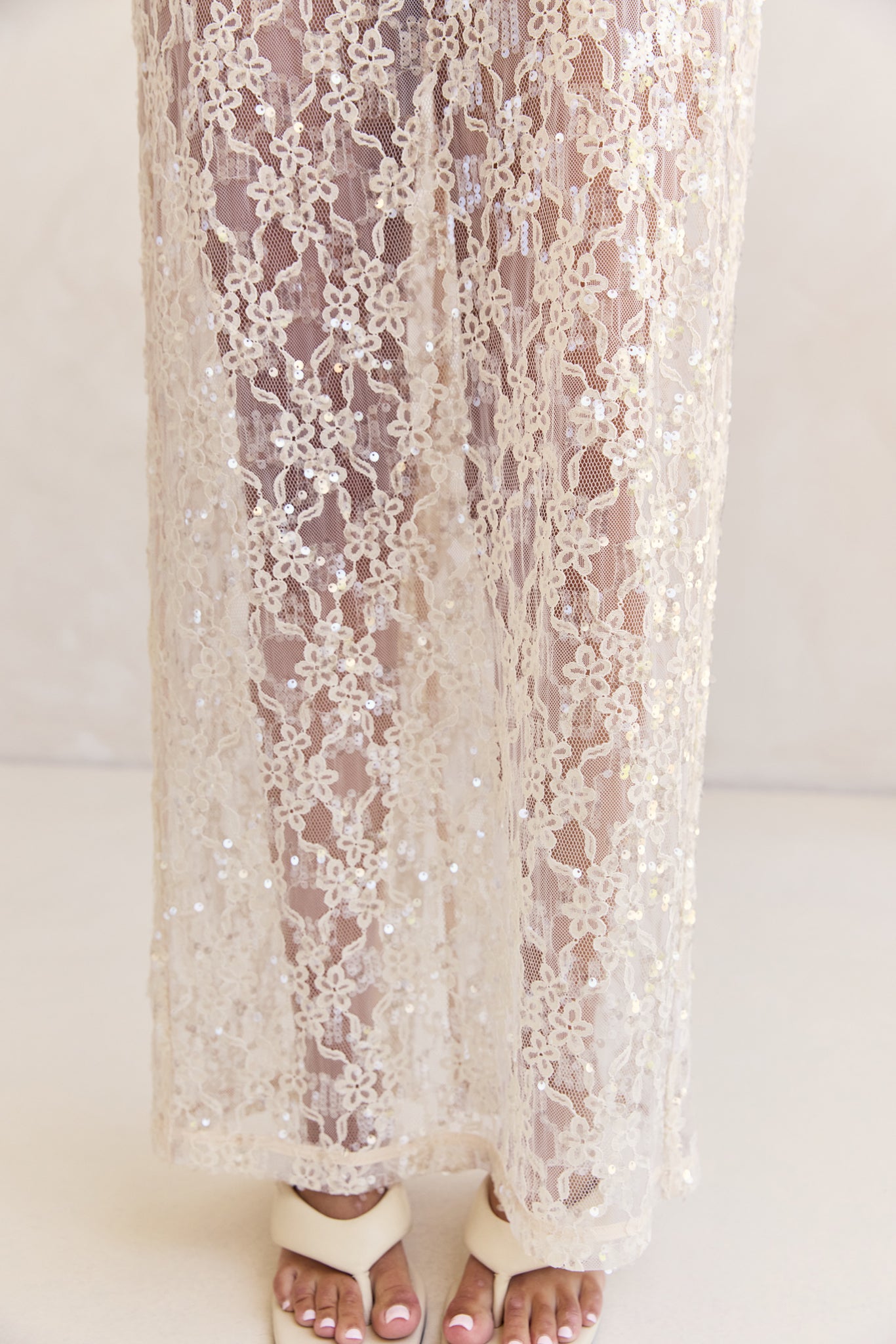 Vera Sequin Maxi Skirt (Cream)