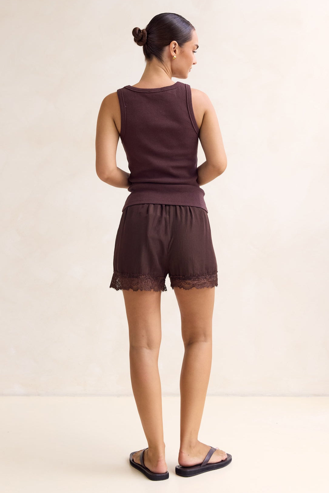 Leia Lace Short (Chocolate)