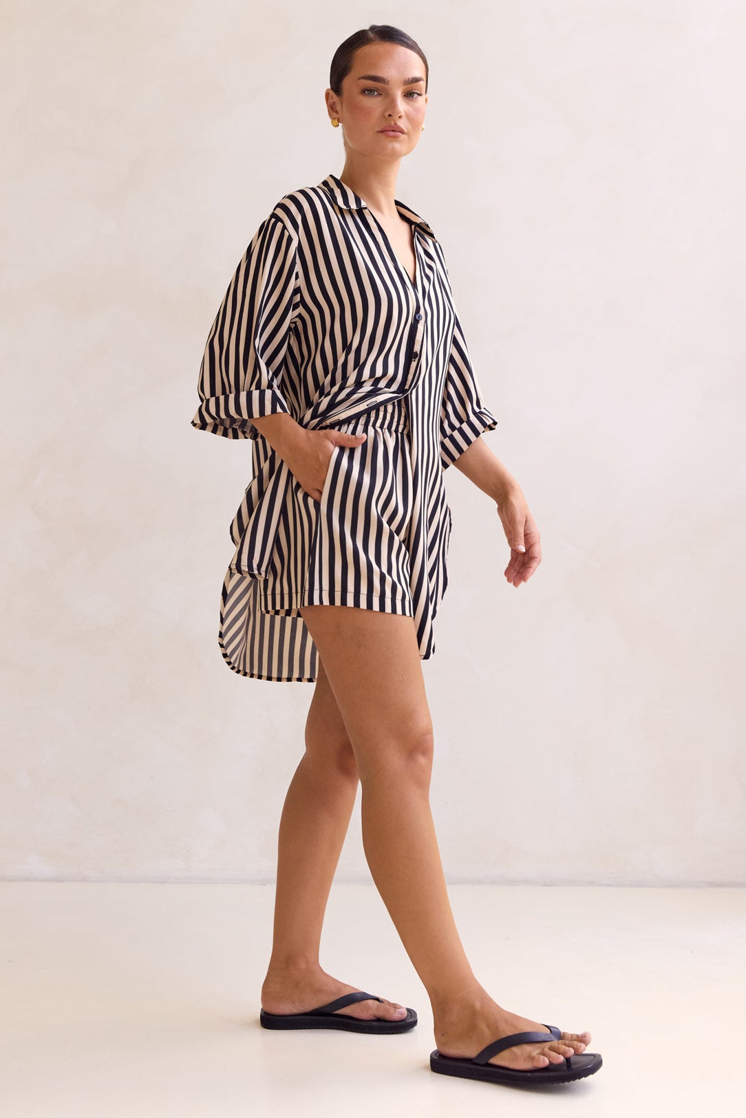 Cleo Stripe Short (Black)